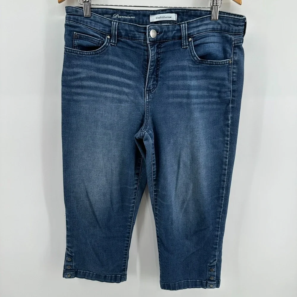 Croft & Barrow Capri Jeans Womens 12 Blue Denim Medium Wash Stretch Comfort
